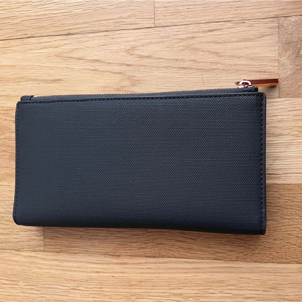 Dagne Dover Slim Wallet